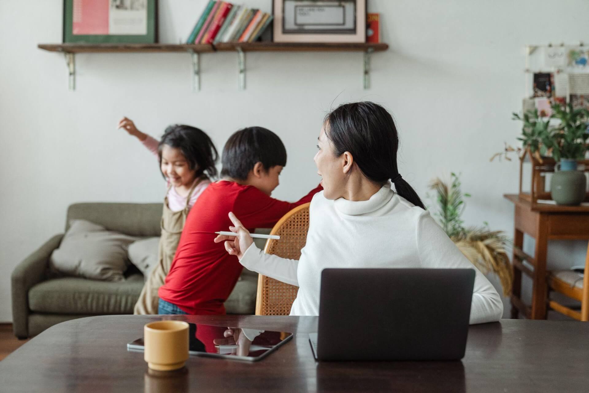 How to thrive in the dual world of parenting and remote work